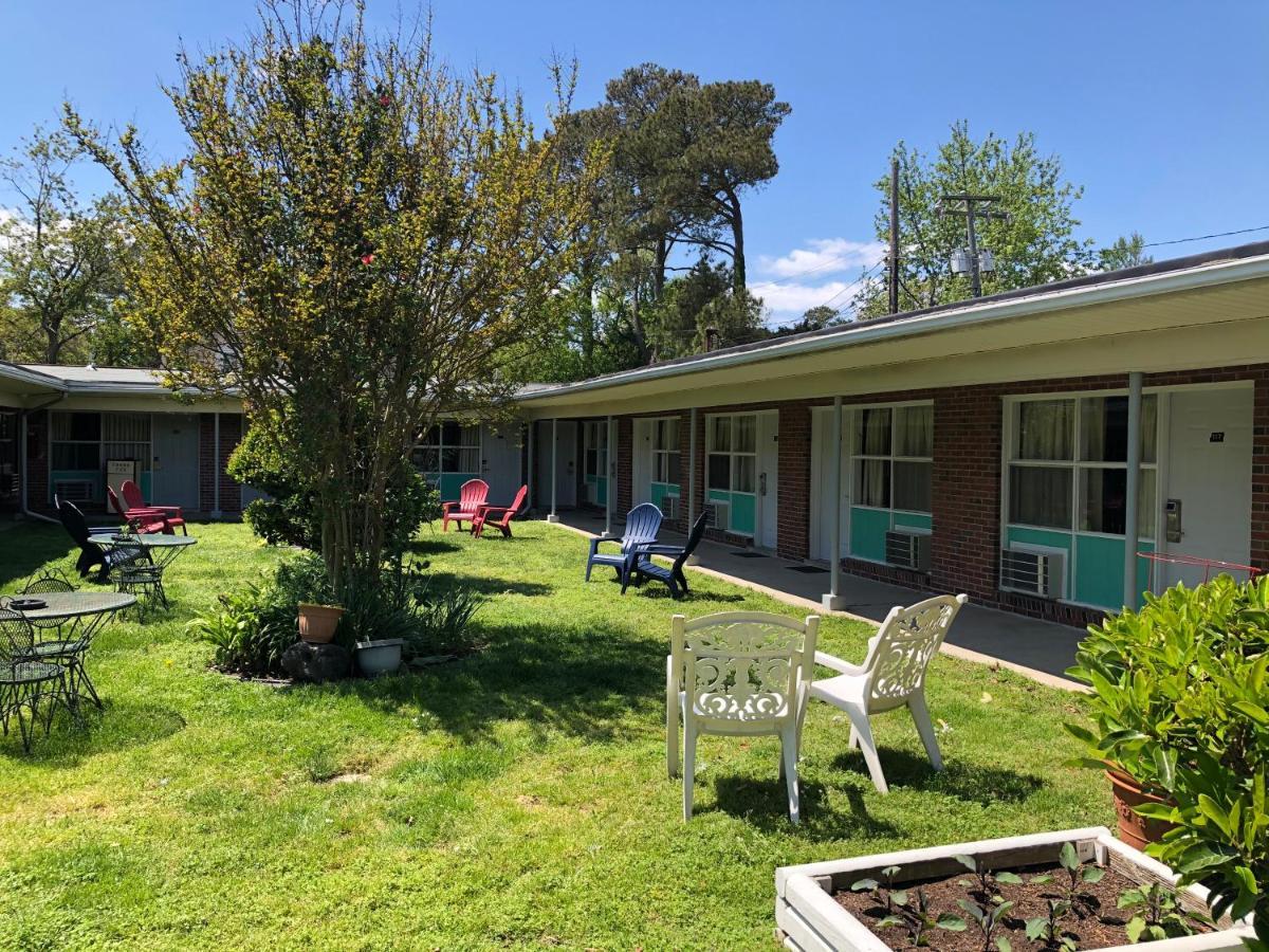 Bay Inn Hotel North Camellia Acres Exterior foto